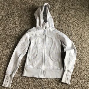 Lululemon scuba zip up size 4